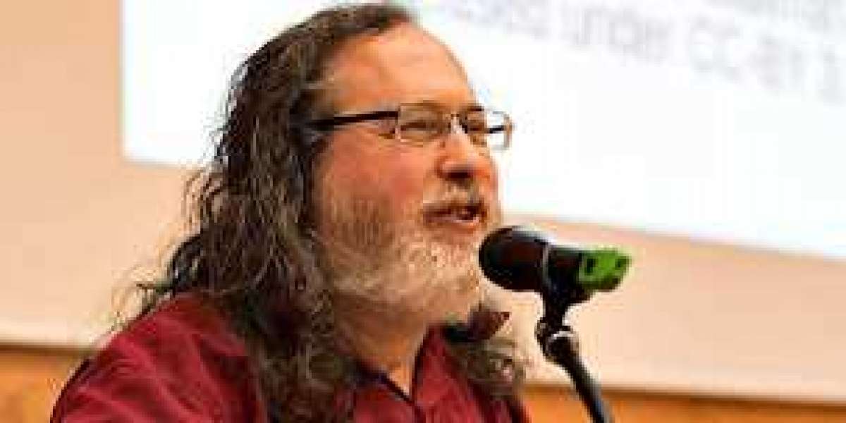 Richard Stallman destaca la importancia del uso del Software Libre